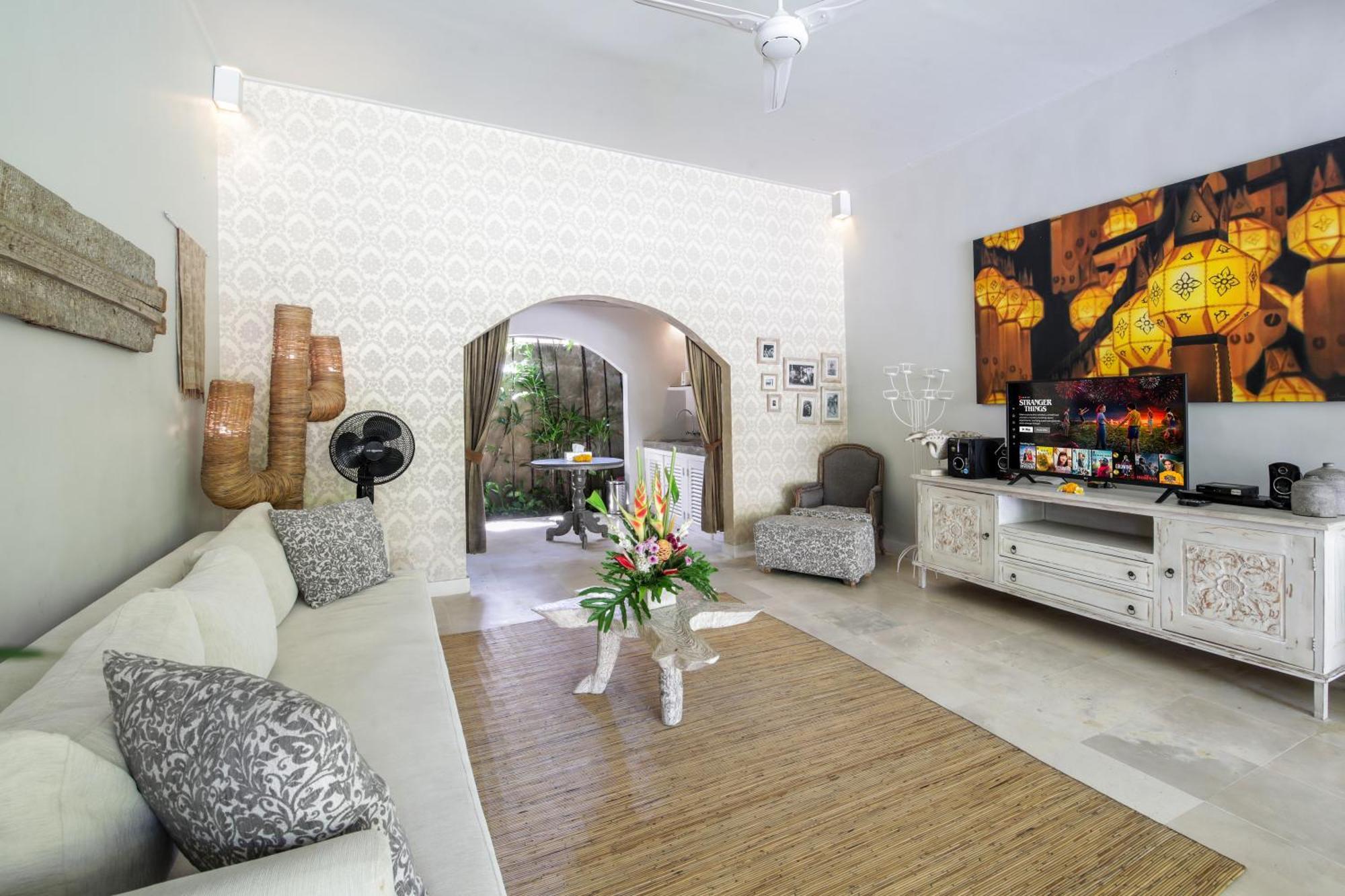 Villa Lodek Deluxe Семиньяк Экстерьер фото