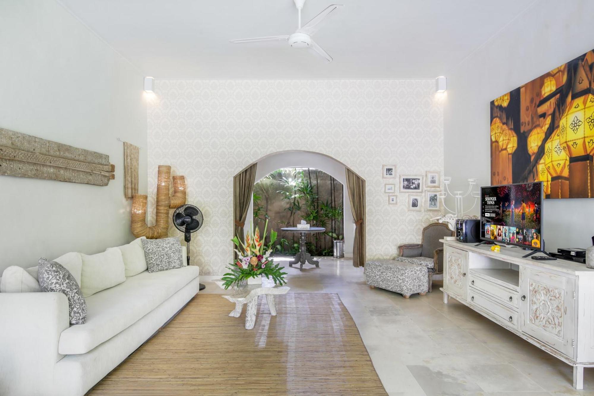 Villa Lodek Deluxe Семиньяк Экстерьер фото